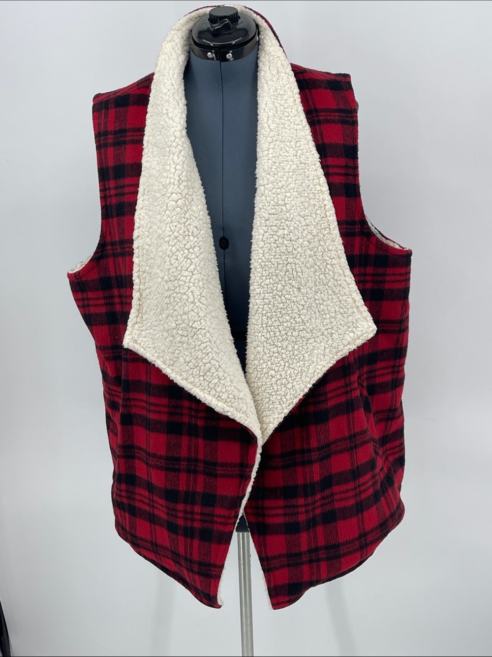 MAURICES Plaid Sherpa-Lined WOMENS Vest - Red/Black SIZE 2X